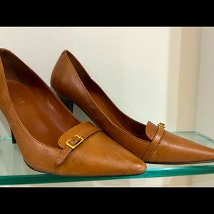 Brand New Ralph Lauren Brown Cognac Pointy Heels